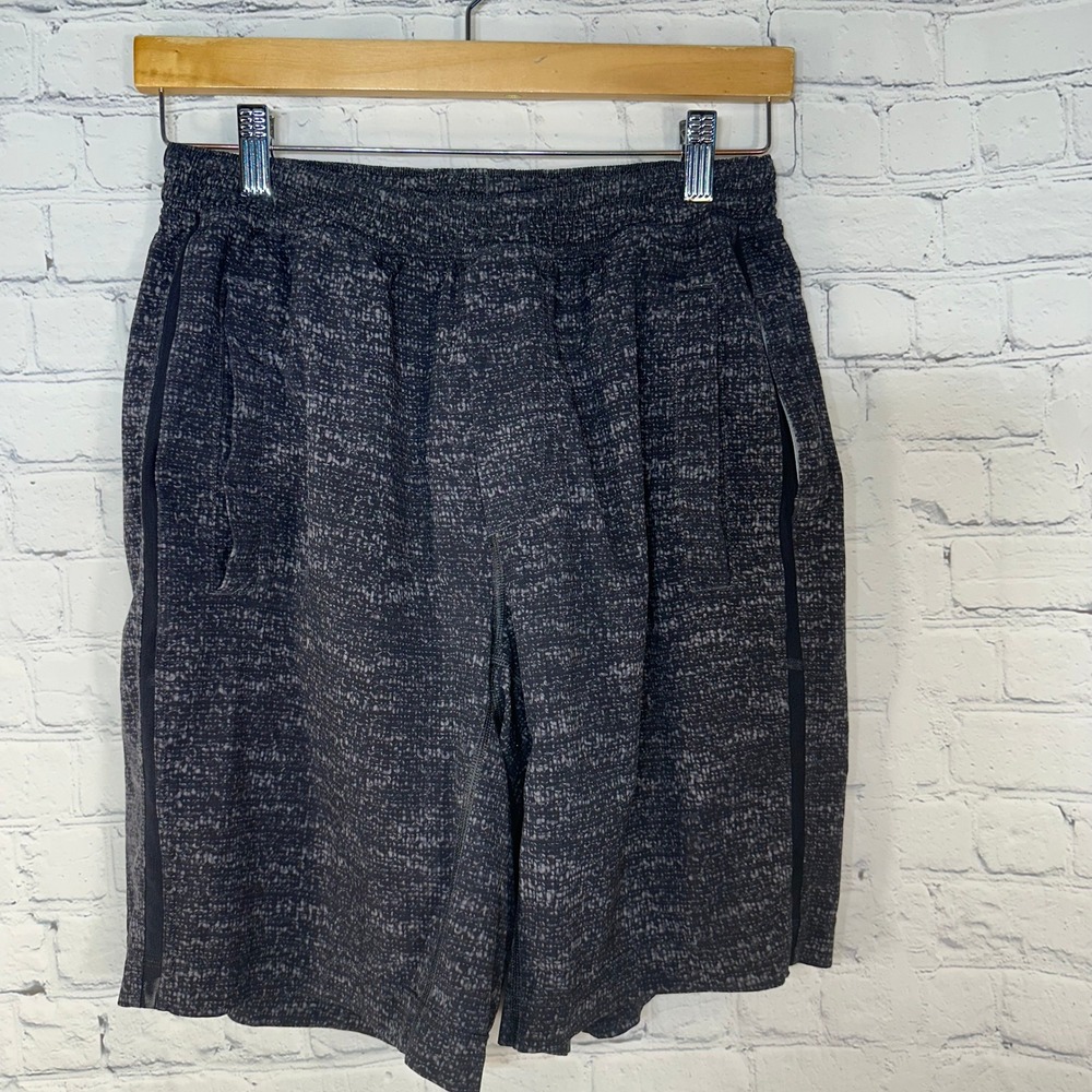Lululemon Mens Black Grey Space Dye Athletic Shorts with Liner Size S Small